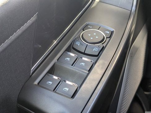 New 2025 Ford F150 Lariat w/ Equipment Group 502A High image 27