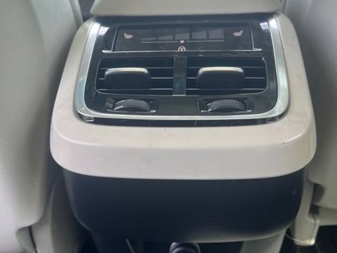 Used 2020 Volvo XC90 T6 Inscription w/ Protection Package Premier AWD/4WD image 24