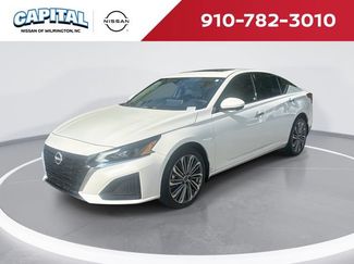 Used 2025 Nissan Altima 2.5 SL AWD/4WD video 1
