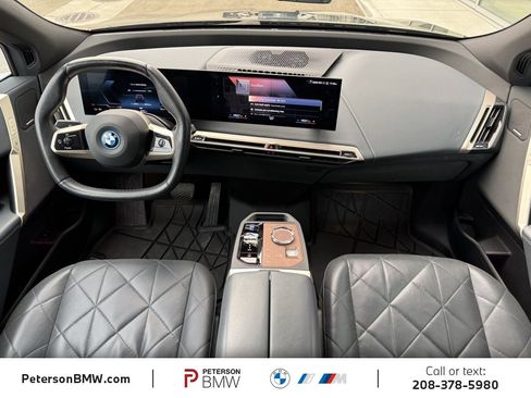 Used 2023 BMW iX xDrive50 w/ Premium Package image 13