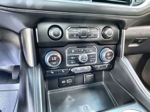 Certified 2022 Chevrolet Tahoe LT w/ Luxury Package AWD/4WD image 18