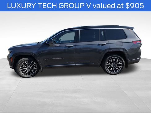 Used 2023 Jeep Grand Cherokee L Summit AWD/4WD image 5