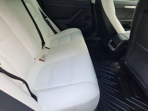 Used 2023 Tesla Model 3 Standard Range image 26