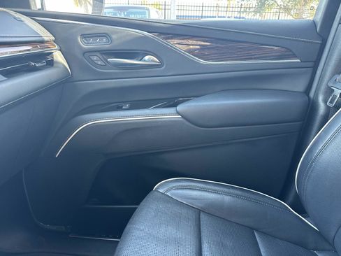 Used 2021 Cadillac Escalade ESV Premium Luxury w/ Driver Assist Tech Package image 25