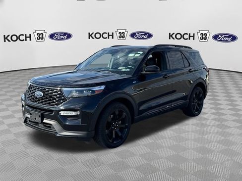 Used 2024 Ford Explorer ST-Line w/ Class IV Trailer Tow Package AWD/4WD image 3