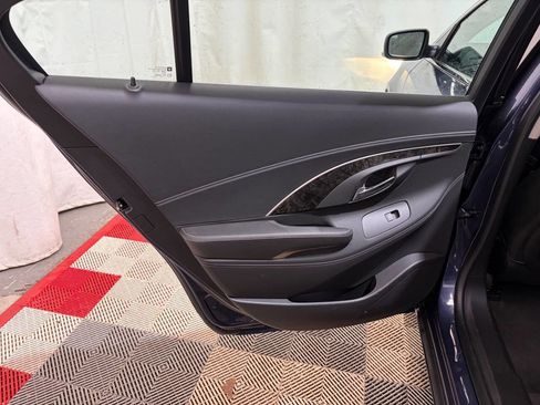 Used 2014 Buick LaCrosse Leather image 12