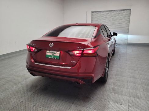 Used 2021 Nissan Altima 2.5 SV w/ SV Premium Package AWD/4WD image 7