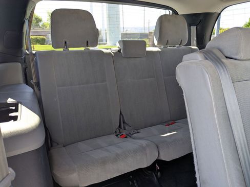 Used 2018 Toyota Sequoia SR5 w/ Carpet Cargo Mat Package AWD/4WD image 28