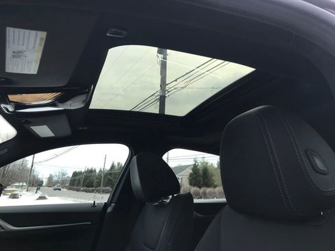 Used 2025 BMW i4 xDrive40i w/ Premium Package image 36