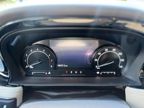 Used 2021 Lincoln Corsair AWD w/ Equipment Group 101A image 14