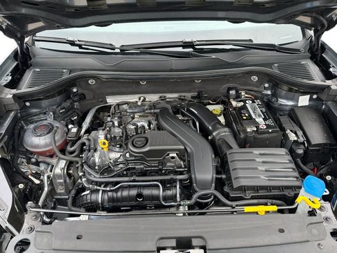 Used 2022 Volkswagen Taos S w/ IQ Drive S Package image 7