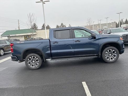 Used 2022 Chevrolet Silverado 1500 Custom image 6