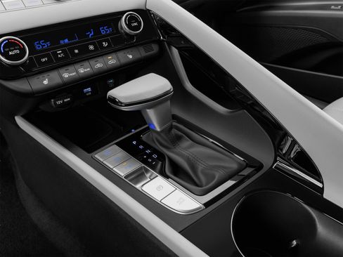New 2026 Hyundai Elantra Limited FWD image 31