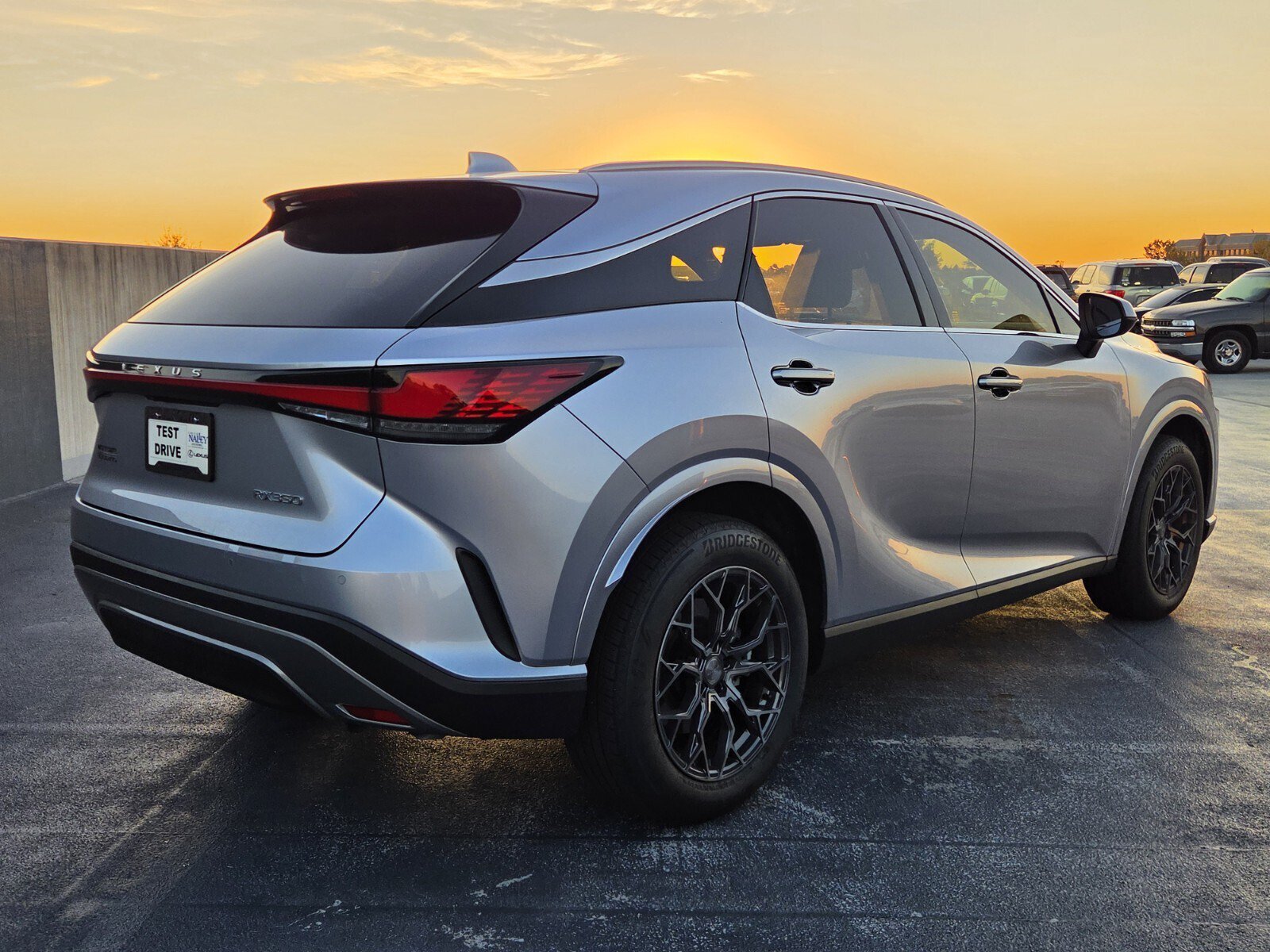 Used 2024 Lexus RX 350 Premium w/ Cold Area Package FWD image 5