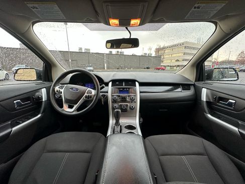Used 2013 Ford Edge SE image 13