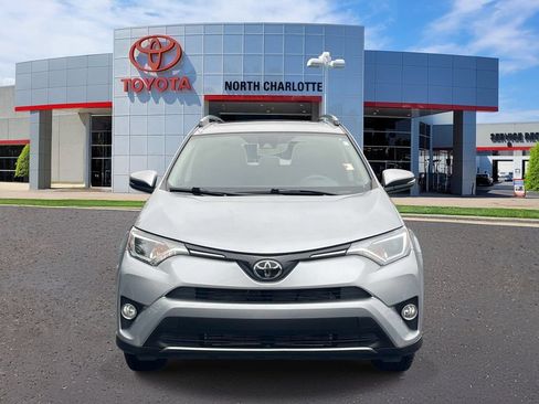 Used 2018 Toyota RAV4 XLE w/ Plus Extra Value Package AWD/4WD image 2
