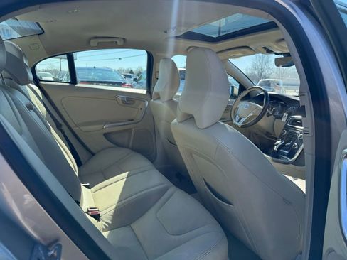 Used 2015 Volvo S60 T5 Premier w/ Convenience Package AWD/4WD image 6