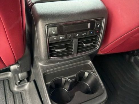 Used 2022 MAZDA CX-9 Carbon Edition AWD/4WD image 12