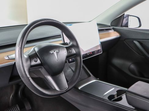 Used 2021 Tesla Model Y Long Range image 20