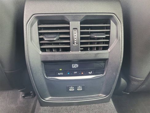 Certified 2025 BMW 430i xDrive w/ Premium Package image 34