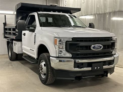Used 2021 Ford F350 XL w/ Power Equipment Group image 25