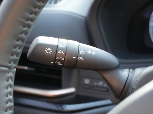 Used 2026 Toyota Grand Highlander AWD Hybrid image 32