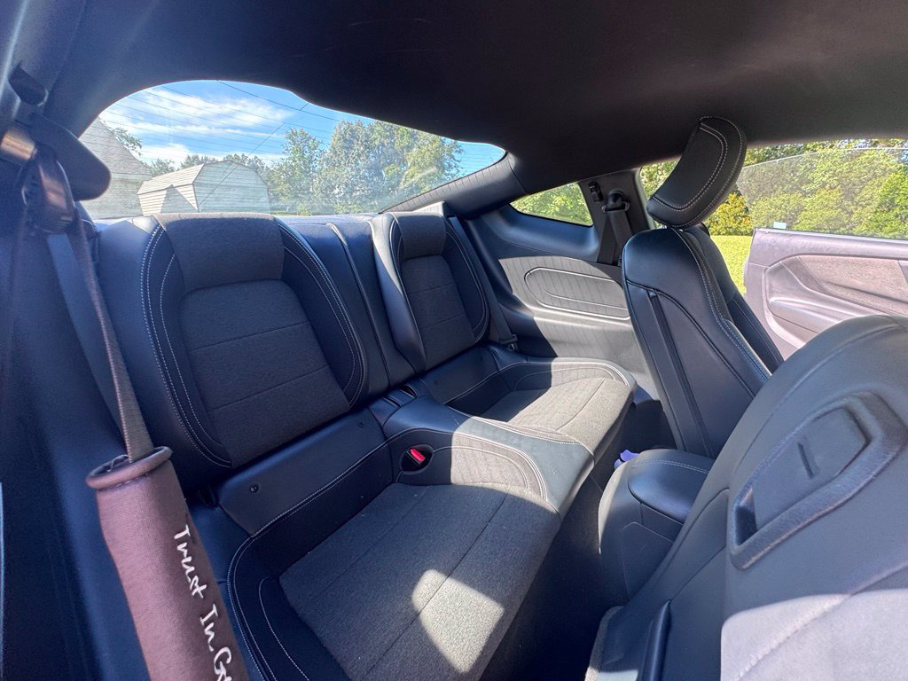 Used 2024 Ford Mustang Coupe RWD image 22