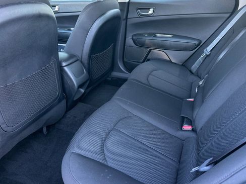 Used 2020 Kia Optima LX FWD image 12