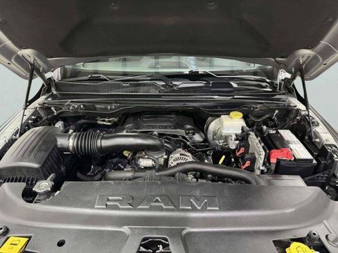 Used 2019 RAM 1500 Big Horn AWD/4WD image 45