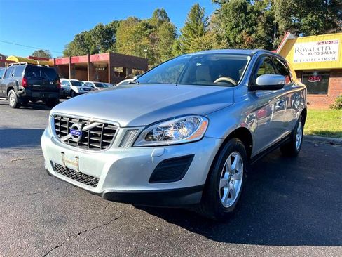 Used 2012 Volvo XC60 3.2 Platinum image 1