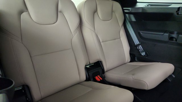 Used 2027 Volvo XC90 B6 Plus AWD/4WD image 35