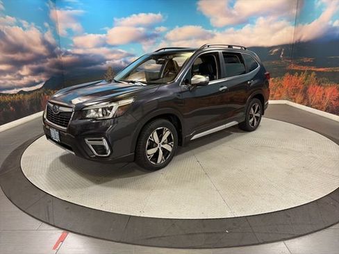 Used 2019 Subaru Forester Touring AWD/4WD image 4