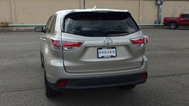 Used 2014 Toyota Highlander Plus AWD/4WD image 8