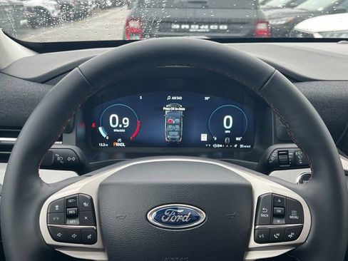 New 2026 Ford Explorer Active w/ Active Comfort Package image 26