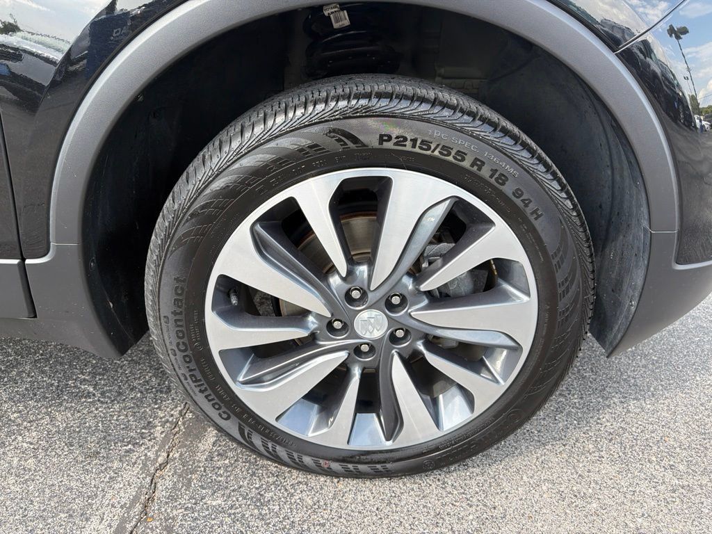 Used 2022 Buick Encore Preferred w/ Safety Package AWD/4WD image 9