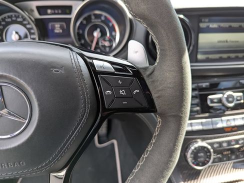 Used 2016 Mercedes-Benz SL 63 AMG image 20