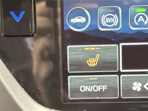 Certified 2025 Subaru Forester Sport image 33