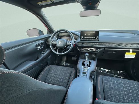 Certified 2025 Honda HR-V Sport image 21