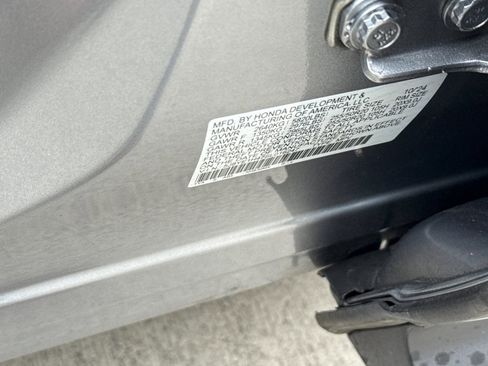 Used 2025 Acura MDX SH-AWD w/ Technology Package image 21