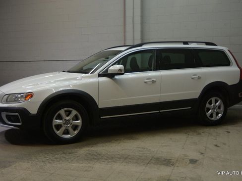 Used 2013 Volvo XC70 3.2 FWD image 10