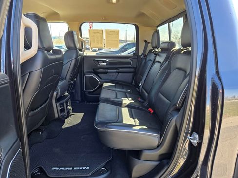 Used 2019 RAM 1500 Laramie AWD/4WD image 28
