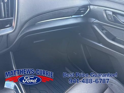 Used 2023 Chevrolet Traverse High Country AWD/4WD image 26