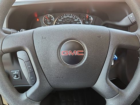 Used 2024 GMC Savana 2500 w/ Driver Convenience Package RWD image 12
