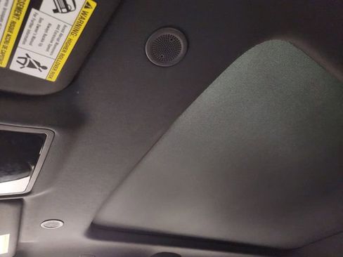 Used 2026 Land Rover Range Rover Evoque S image 25