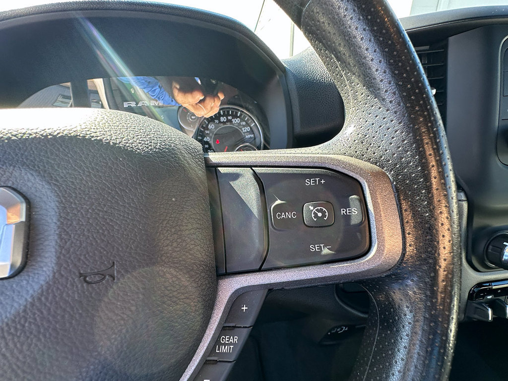 Used 2024 RAM 2500 Tradesman w/ Chrome Appearance Group AWD/4WD image 33