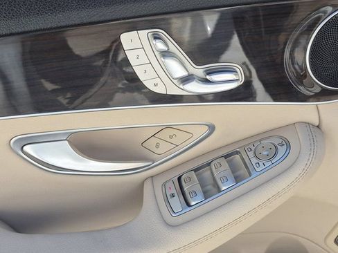 Used 2017 Mercedes-Benz C 300 Sedan image 14