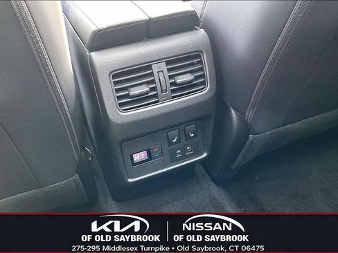 Used 2023 Nissan Rogue Platinum w/ Platinum Premium Package AWD/4WD image 10