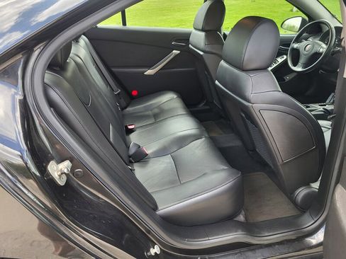 Used 2009 Pontiac G6 GXP w/ Sun And Sound Plus Package FWD image 12