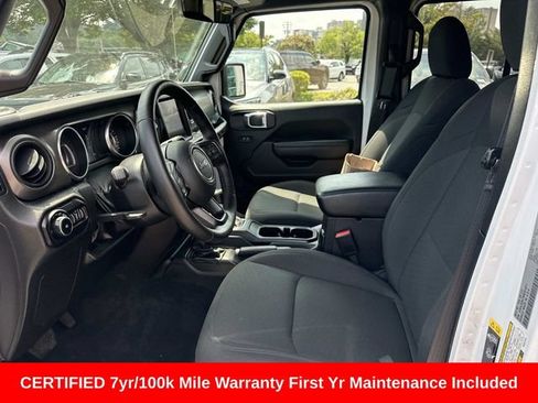 Used 2022 Jeep Wrangler Unlimited Sport w/ Sun And Sound Package AWD/4WD image 14