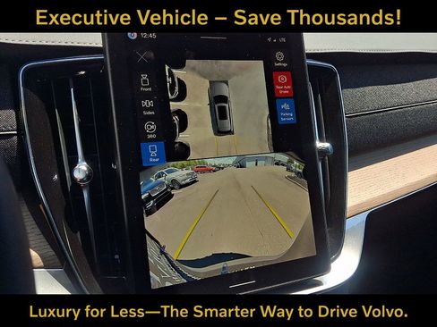 Certified 2026 Volvo XC90 B6 Plus w/ Protection Package Premier AWD/4WD image 18